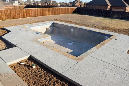 Avantages et inconvénients d'une construction de piscine en béton